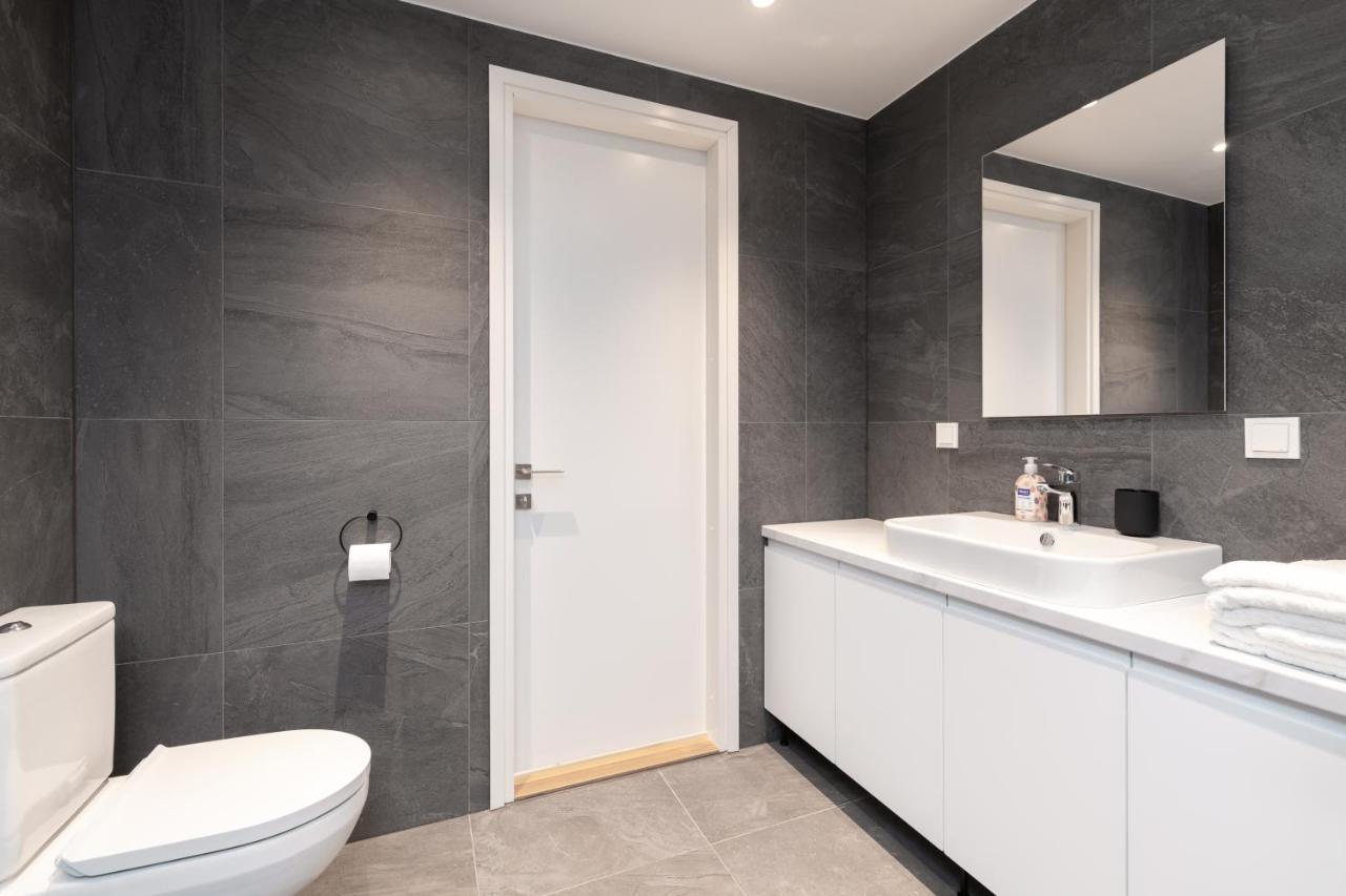 4bdr Modern And Stylish Near Kadriorg With Free Parking Lejlighed Tallinn